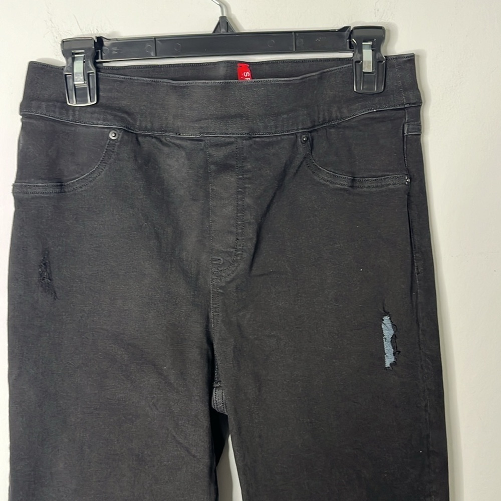 Spanx Black Vintage Distressed Ankle Skinny Raw Hem Pull On Jeans - Picture 3 of 7